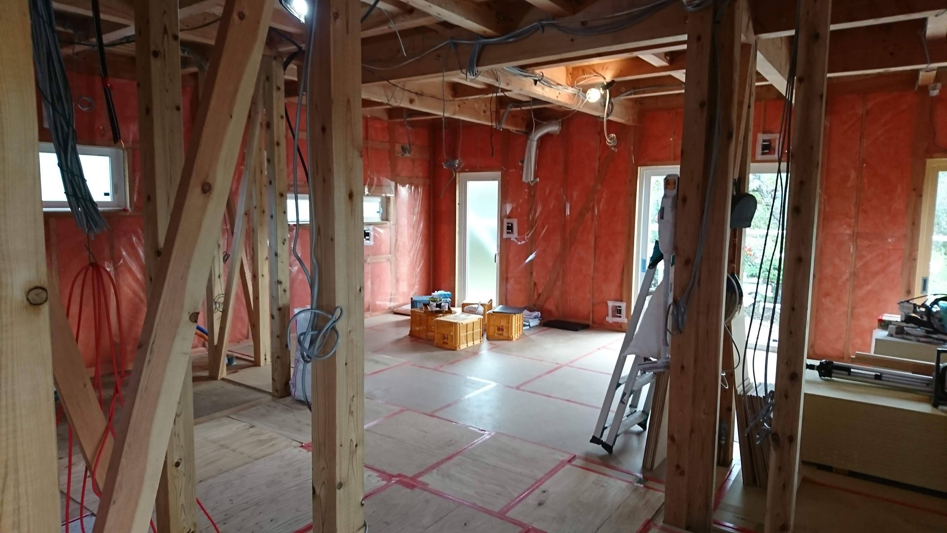 断熱材施工の写真