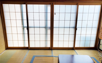 O様宅の内窓の写真