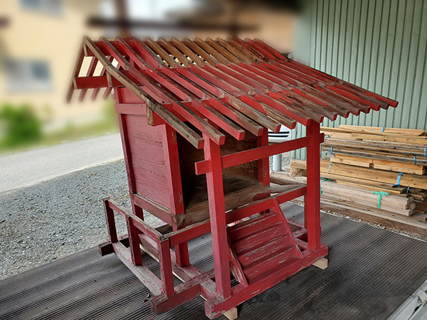 稲荷様の骨組みの写真