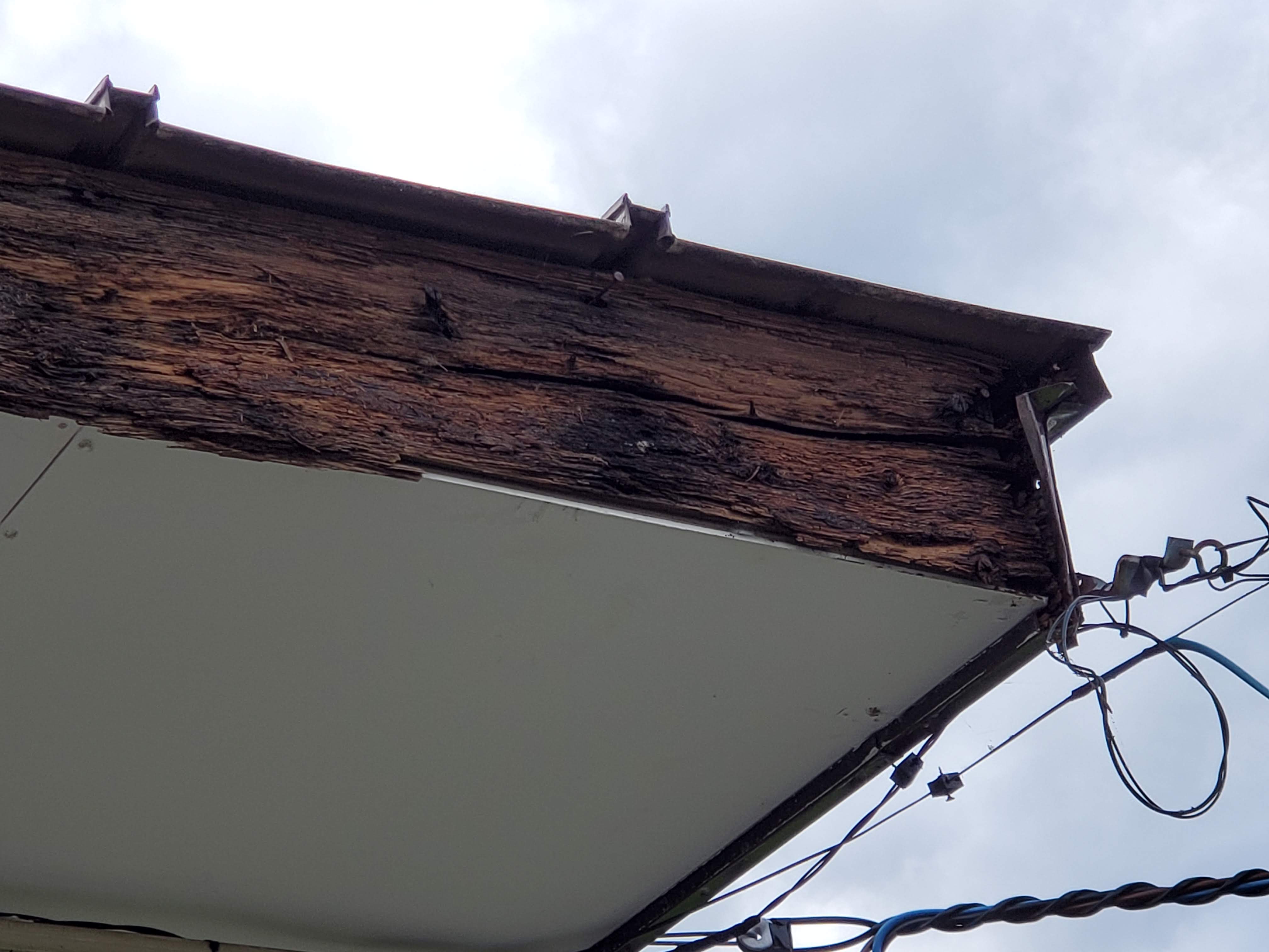 屋根周りの工事前1